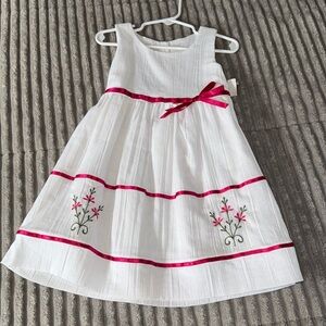 Girl’s Dress